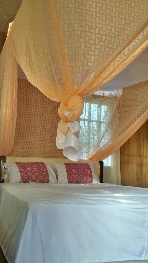Jonaths Cottage Бунакен Экстерьер фото